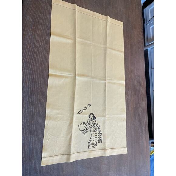 Vintage Embroidered "Guest" Hand Towel - Picture 4 of 5